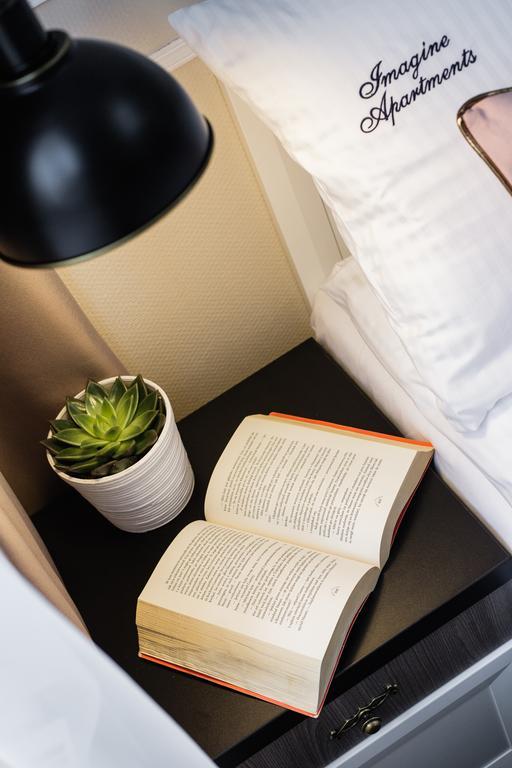 Imagine Apartments كراكوفيا الغرفة الصورة